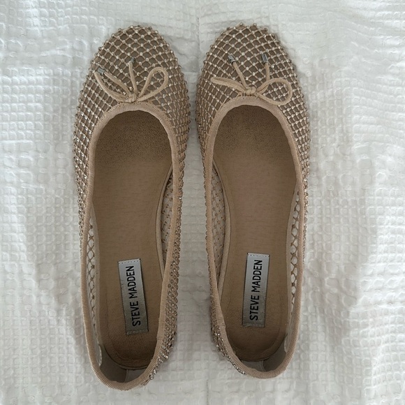 STEVE MADDEN Nude Sparkly Blossoms Ballet Flats with Bow detail Women’s 8.5 - Picture 2 of 11